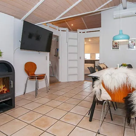 8 Person In Aabenraa Holiday home