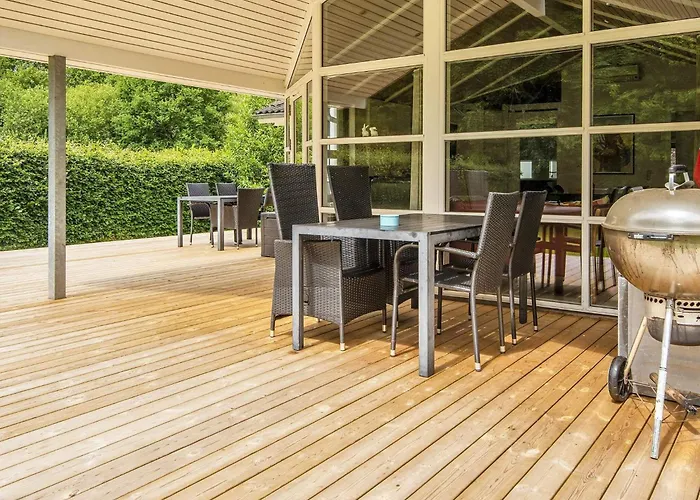 8 Person In Aabenraa Holiday home Loddenhoj